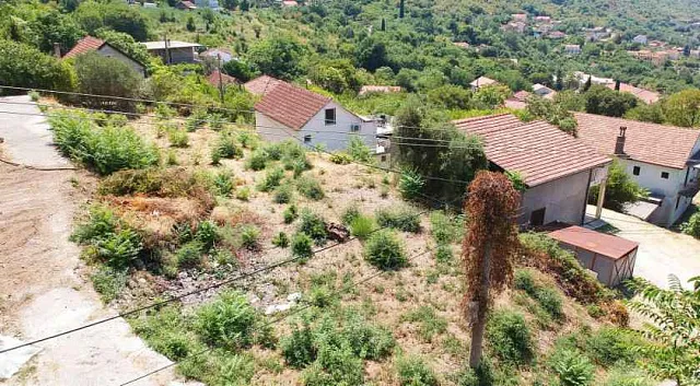 Grundstück mit Panoramablick auf das Meer in Risan, Montenegro — 910 m²